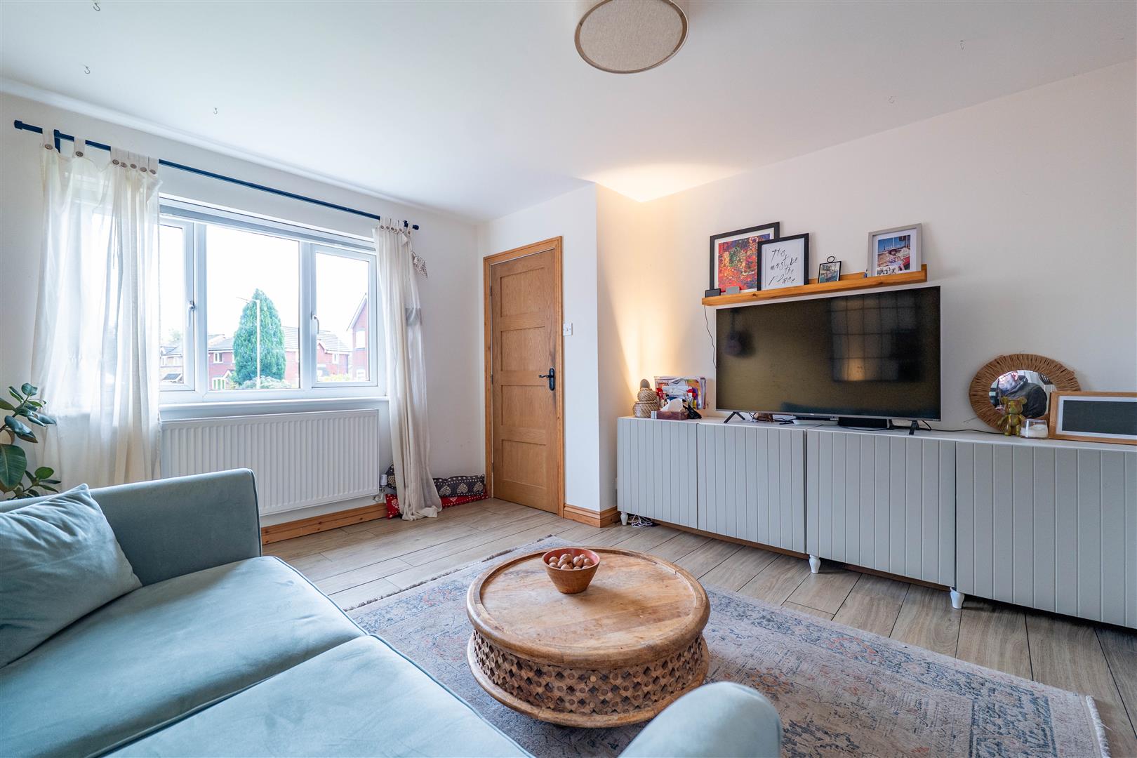 Whiteoak View, Bolton